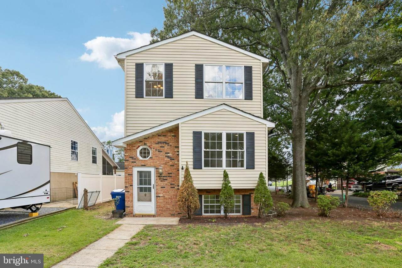 7736 Woodlawn Avenue - Photo 1