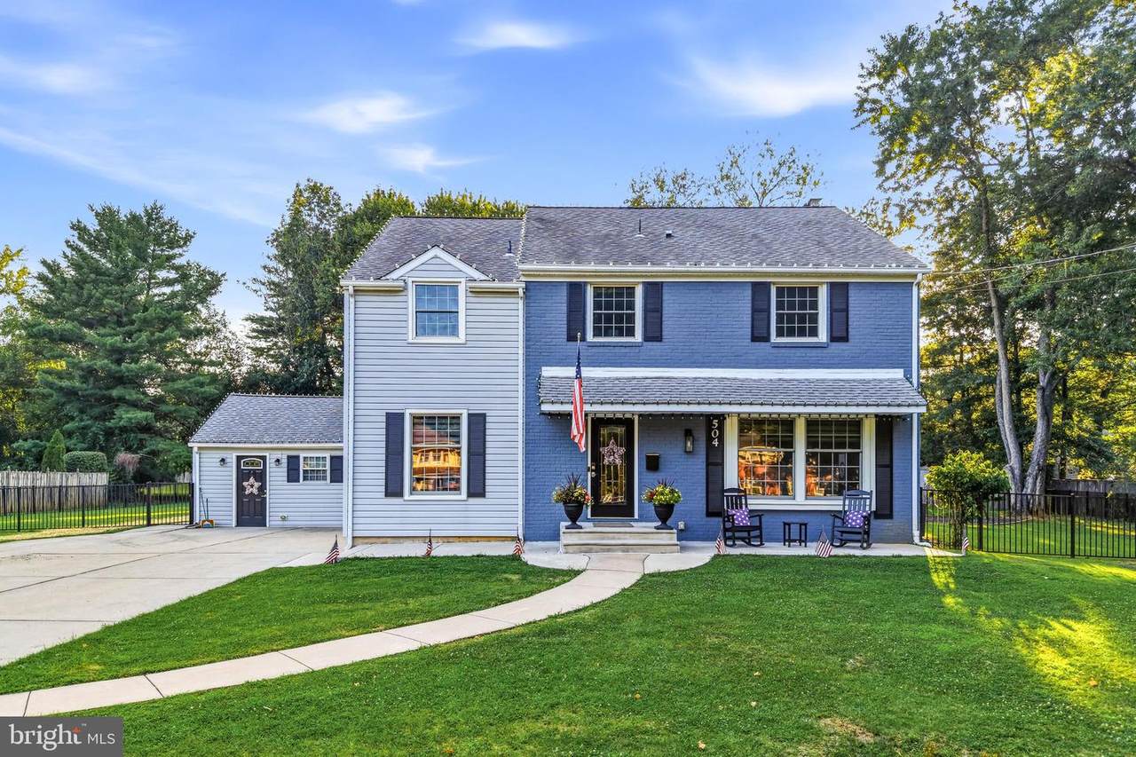 504 Middlesex Drive - Photo 1