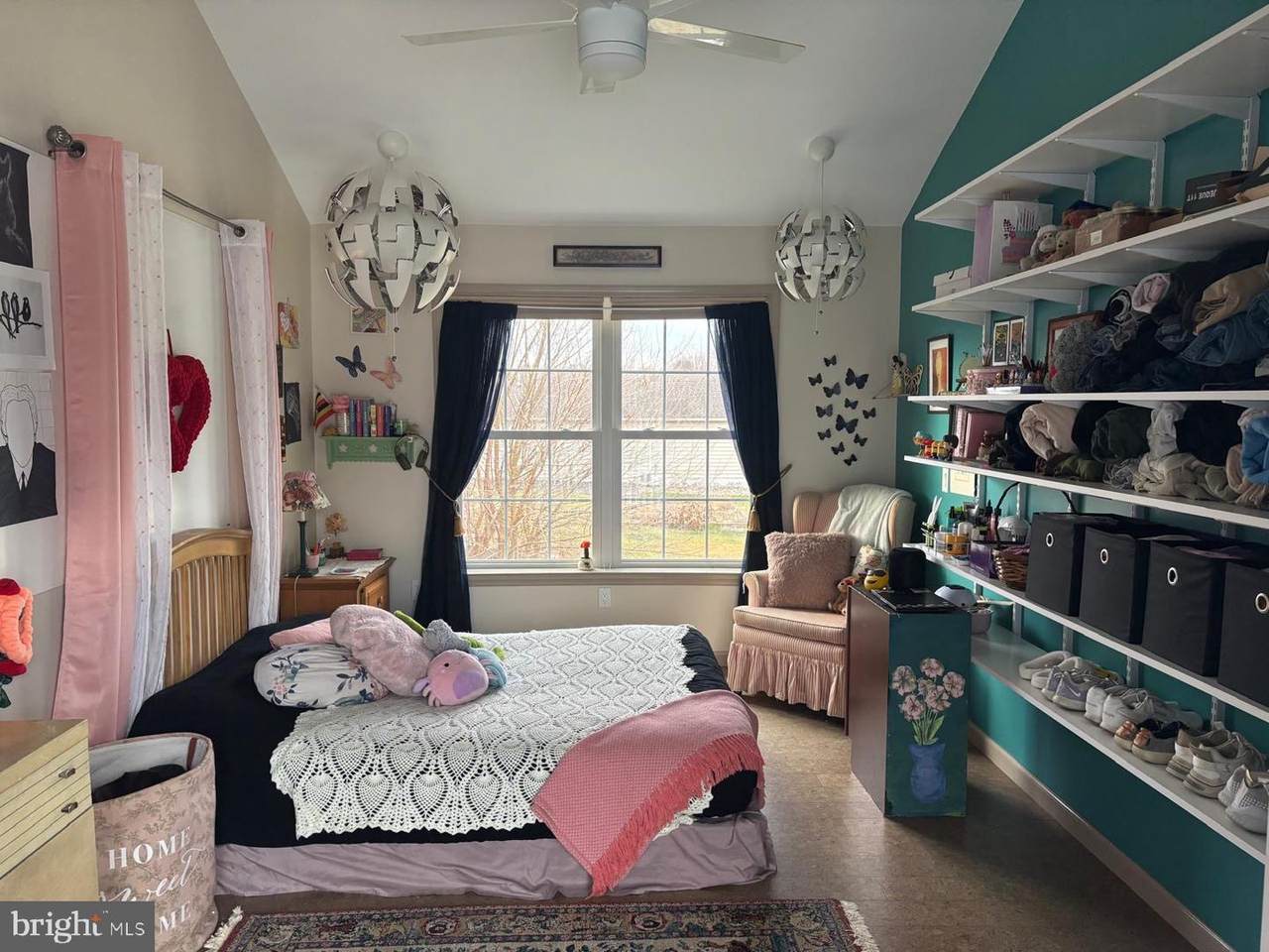 https://bt-photos.global.ssl.fastly.net/brightmls/orig_boomver_1_805276223152-2.jpg