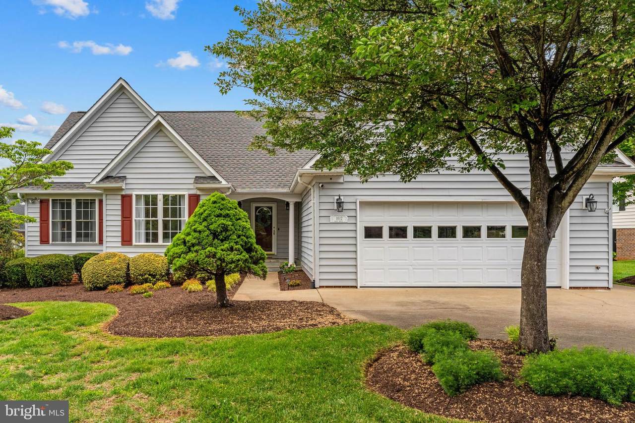 1012 Golf Drive - Photo 1