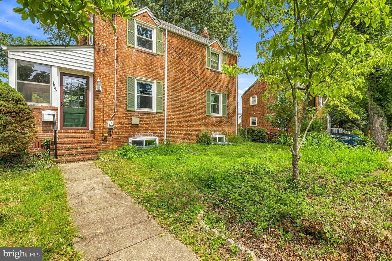 4806 Cherokee Street - Photo 1