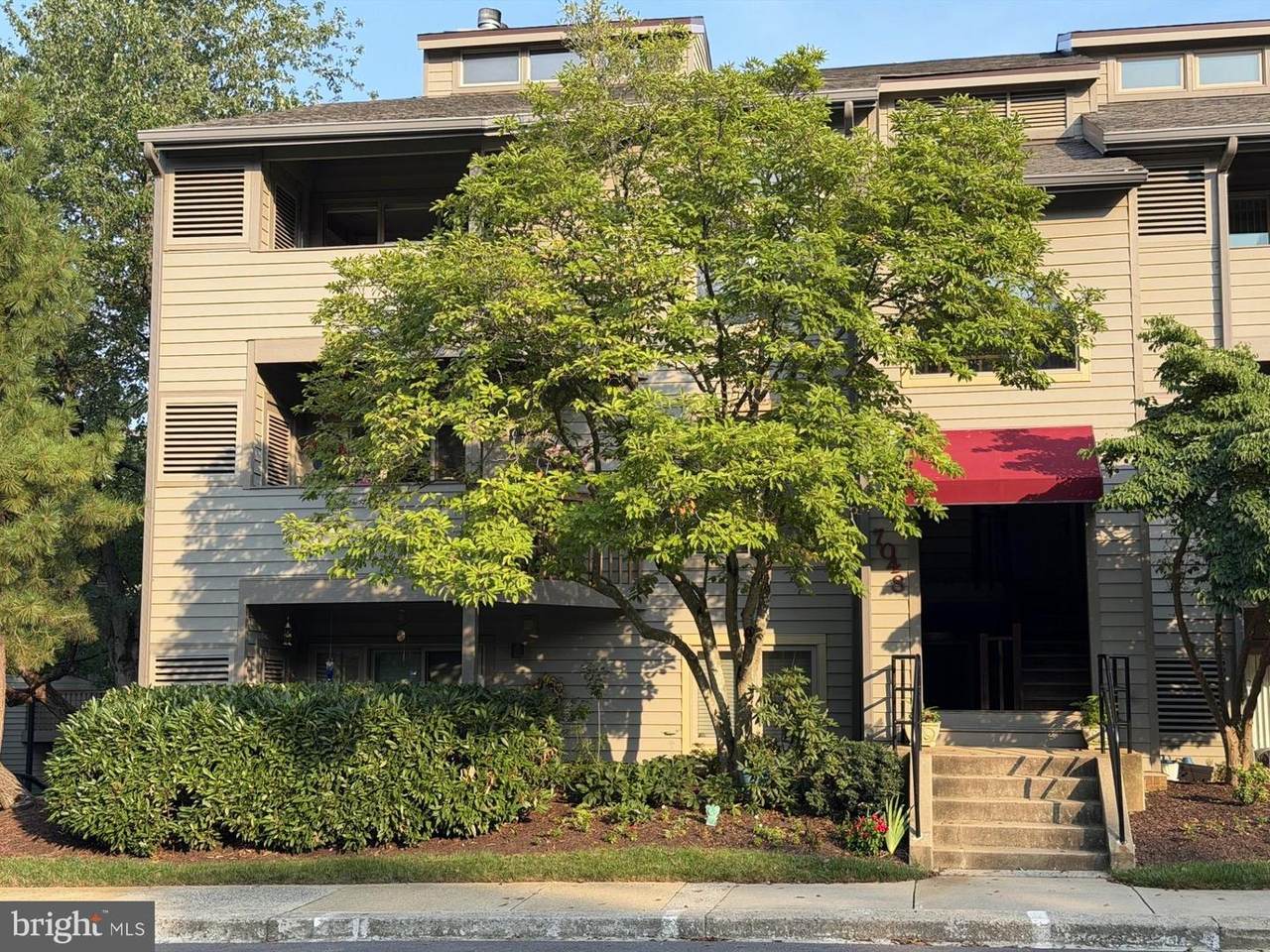7048 Harbour Village Court - Photo 1