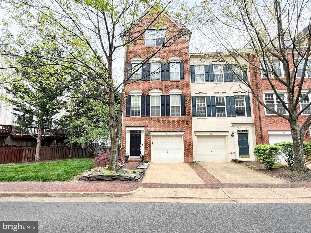 162 Barrett Place - Photo 1
