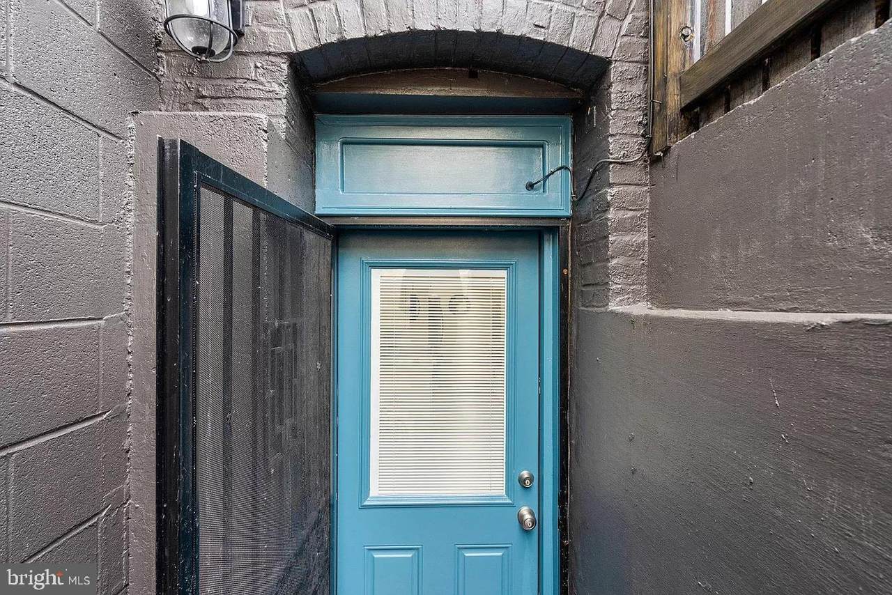 1625 1ST Street - Photo 1