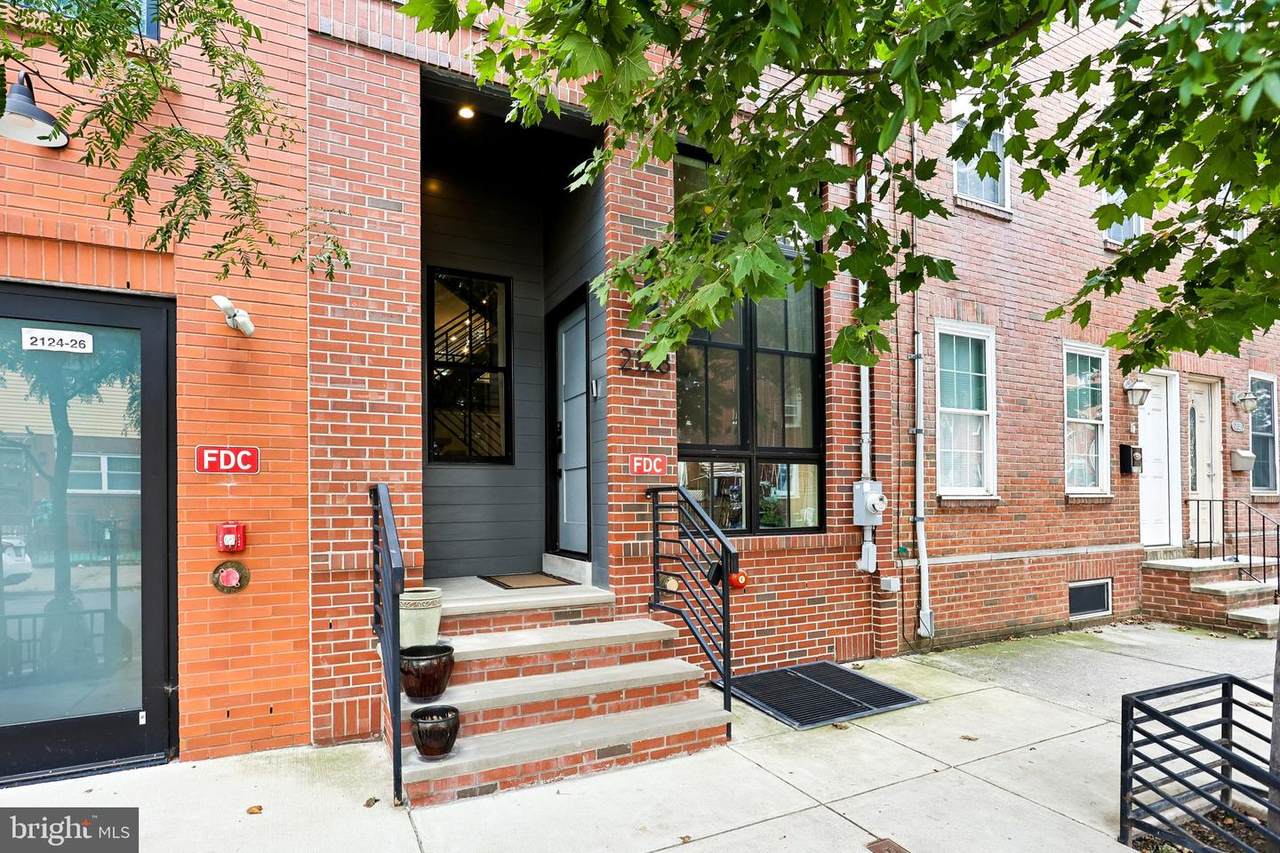 2128 Ellsworth Street - Photo 1