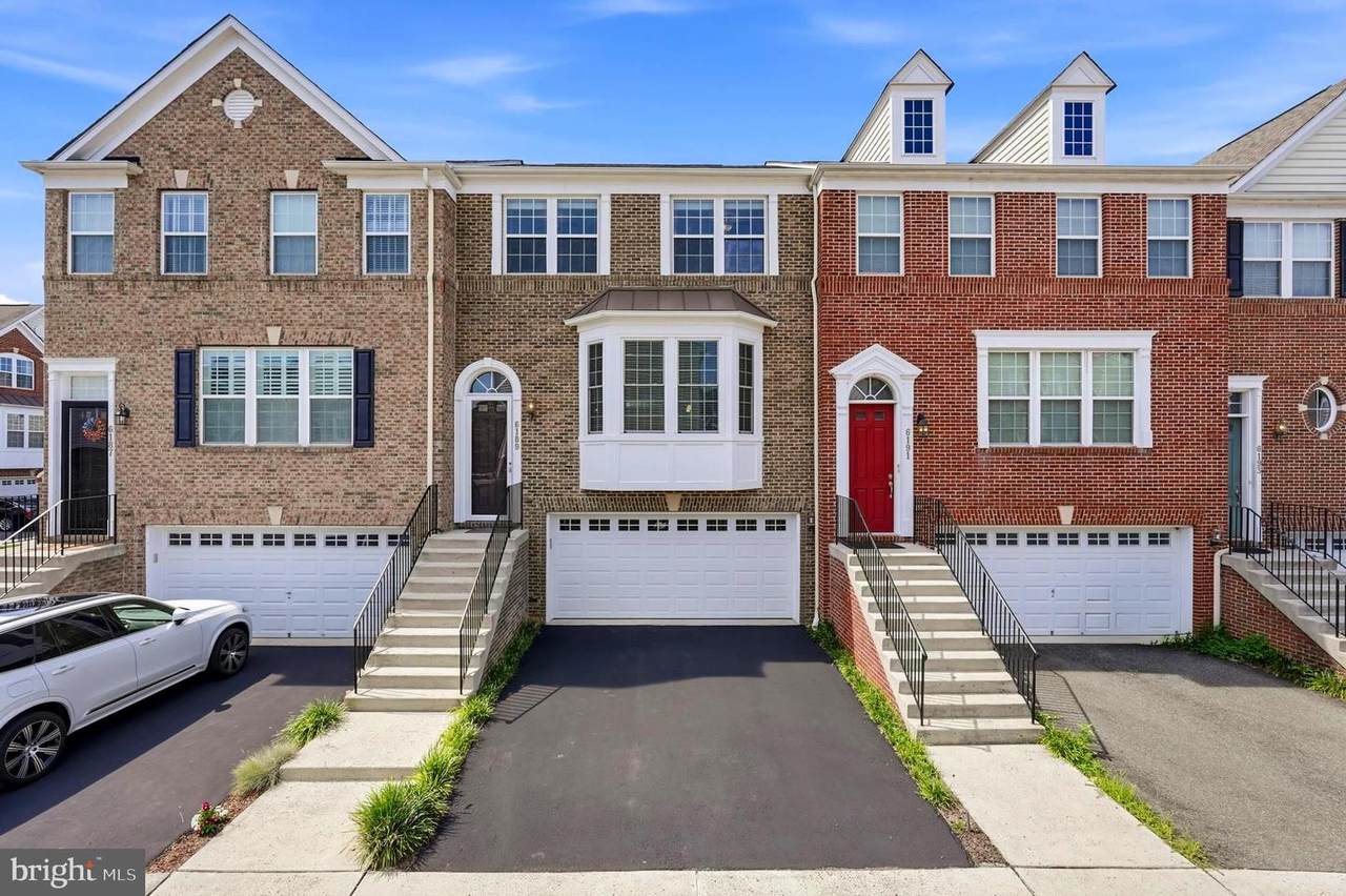 6189 Royal Crest Lane - Photo 1