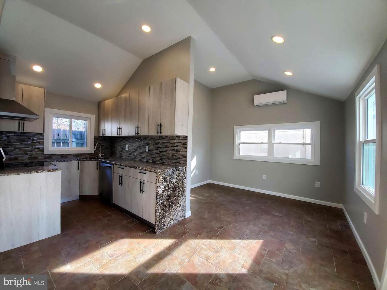 4435 Somers Avenue - Photo 1