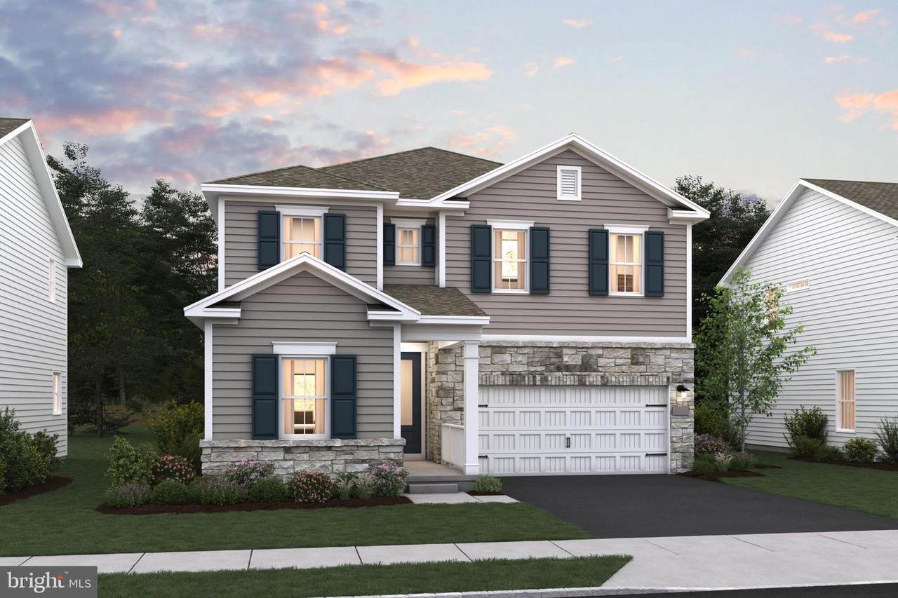 25 Cottonwood Avenue - Photo 1