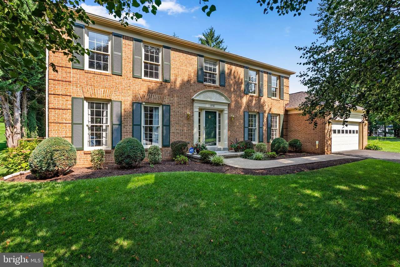 3358 Megans Way - Photo 1