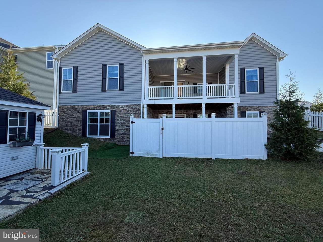 210 Aylesbury Lane - Photo 1