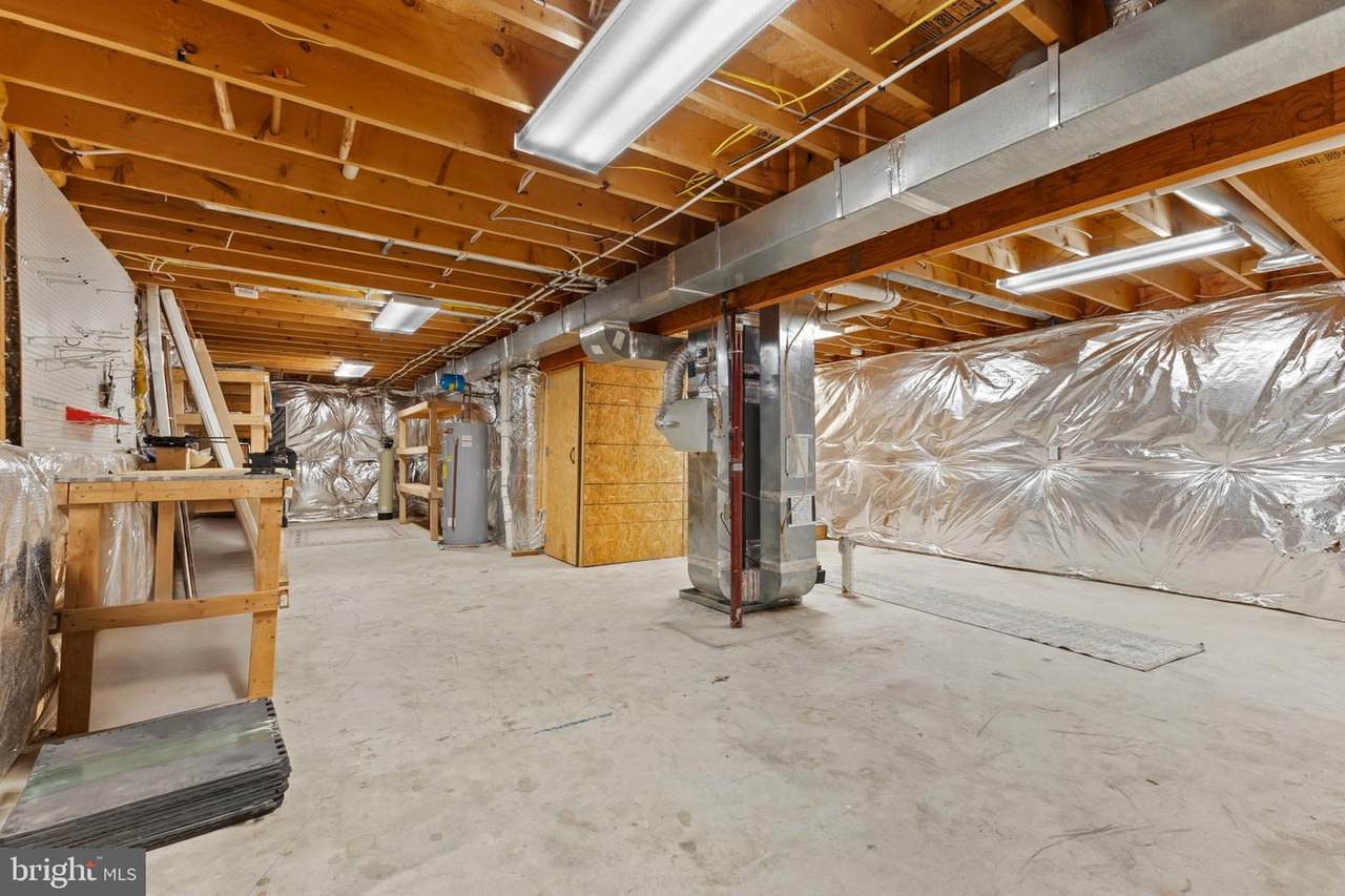 https://bt-photos.global.ssl.fastly.net/brightmls/1280_boomver_1_805284462186-2.jpg