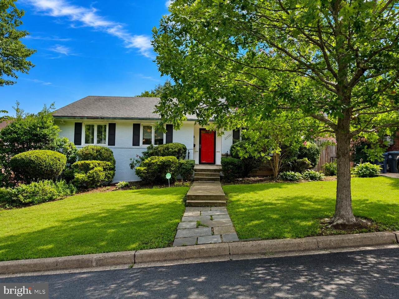 4439 Springdale Street - Photo 1