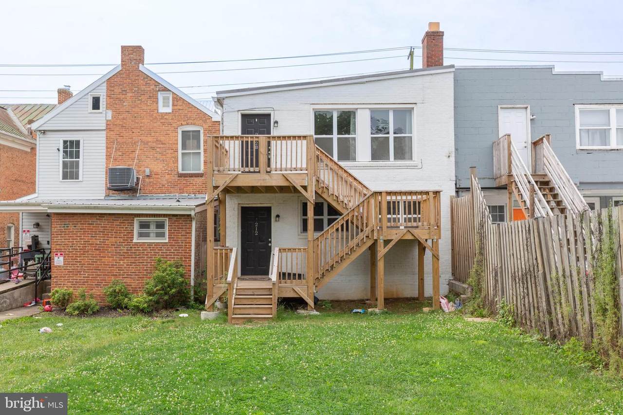 212 Burke Street - Photo 1