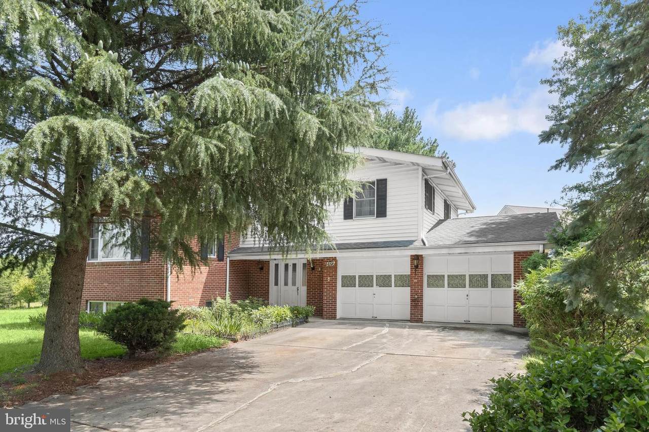 4816 Bucks School House Road - Photo 1