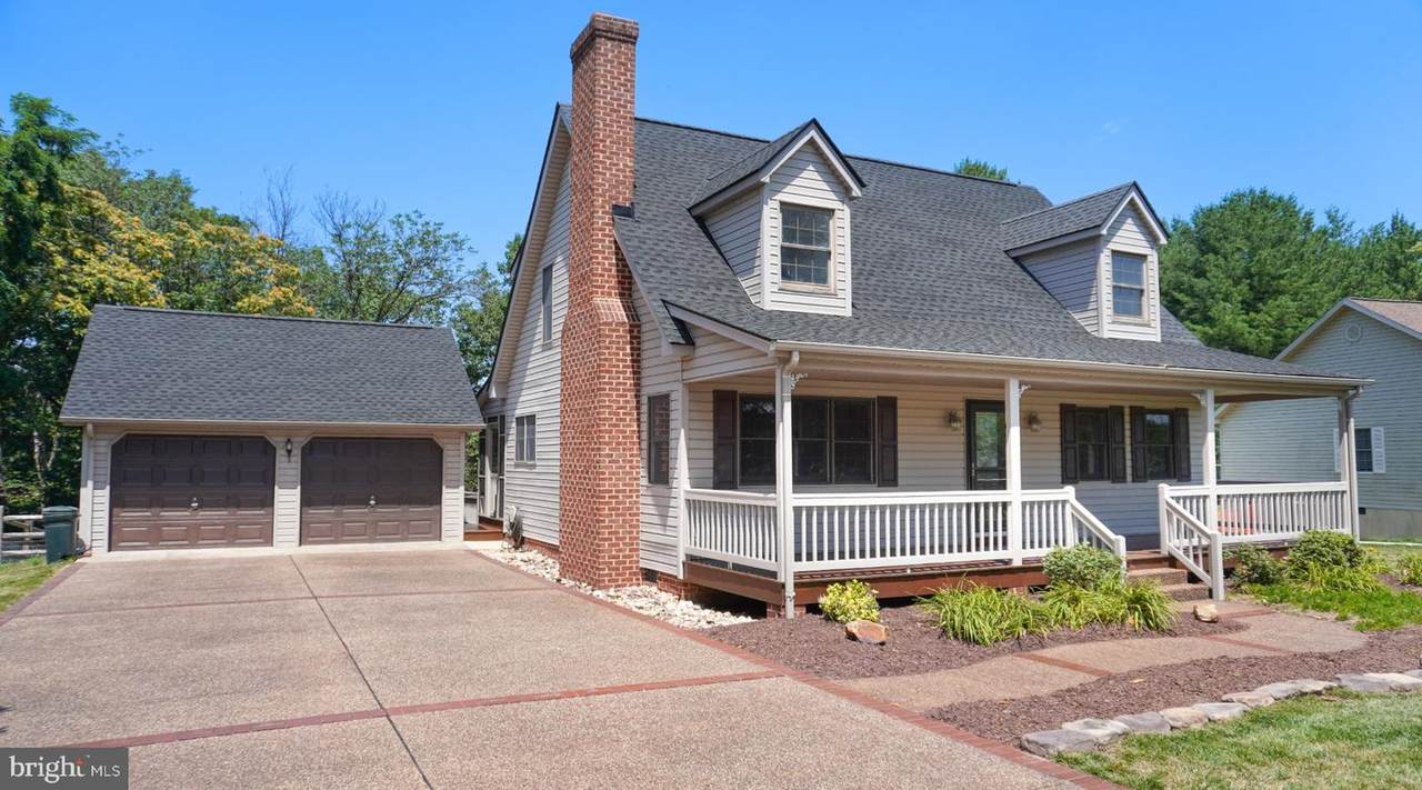 3175 Lanier Lane - Photo 1