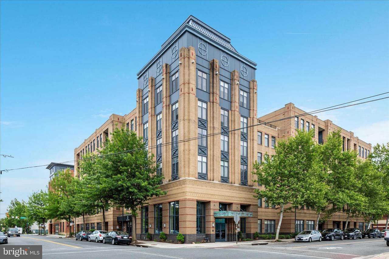 1111 Oronoco Street - Photo 1