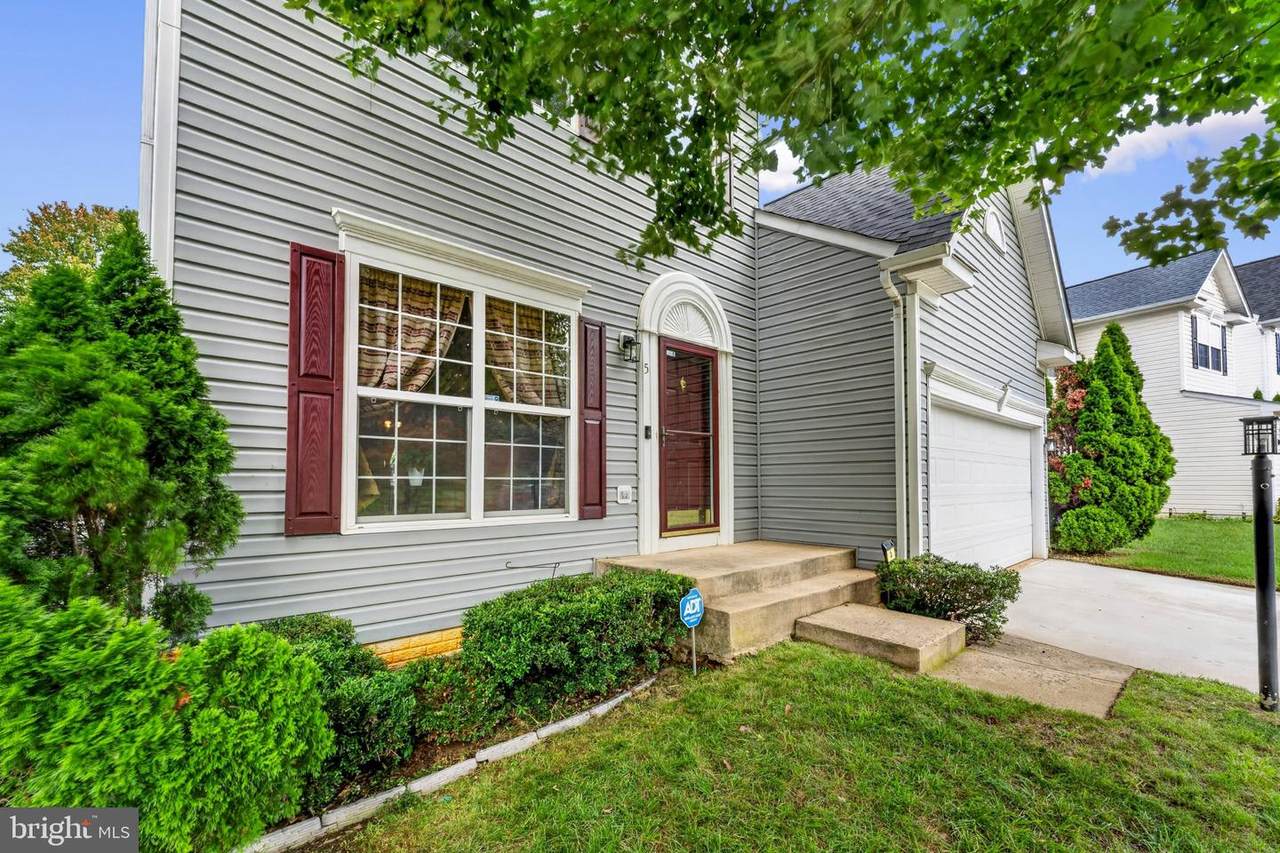 5 Azalea Street - Photo 1