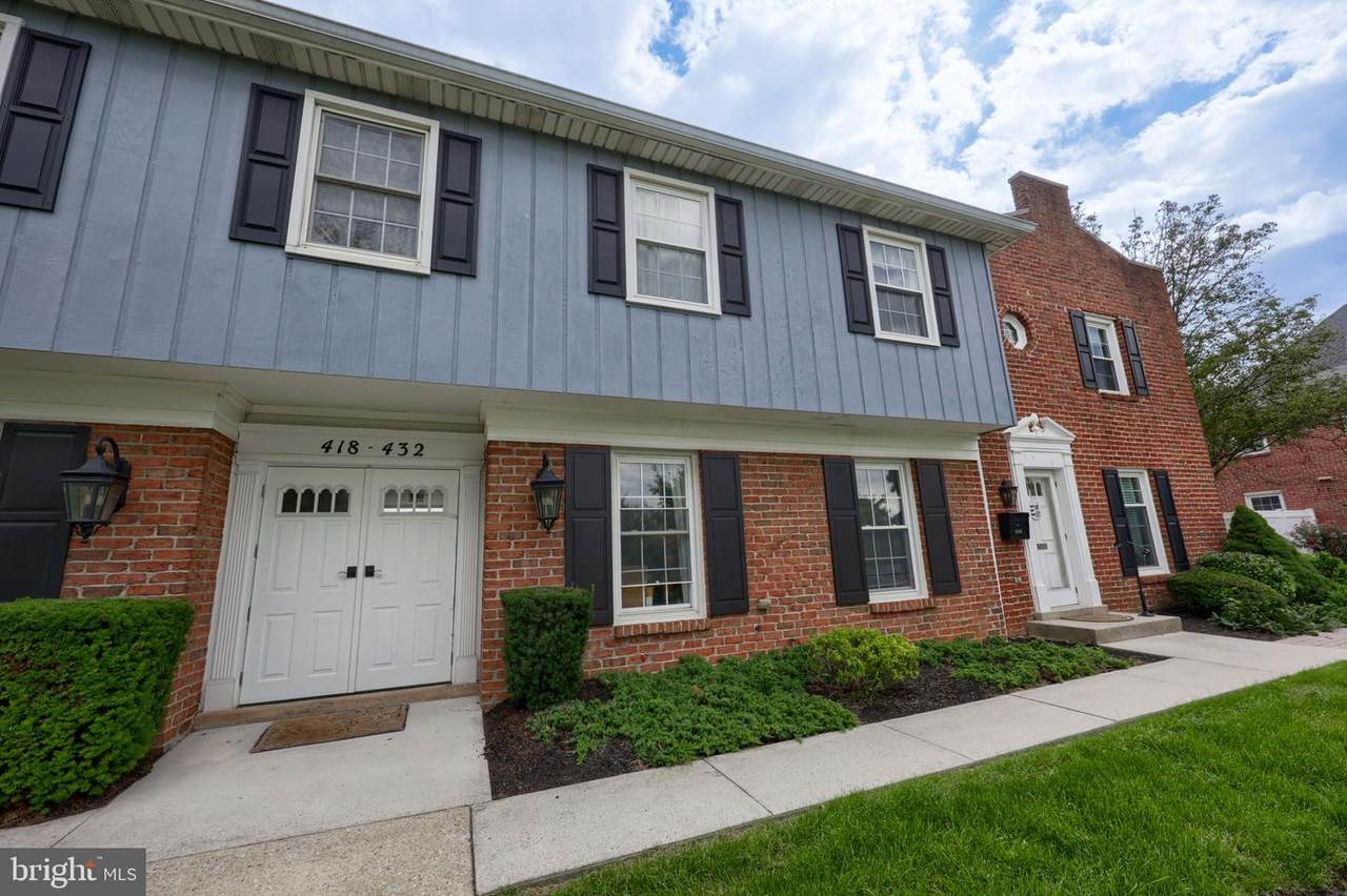 430 Chocolate Avenue - Photo 1