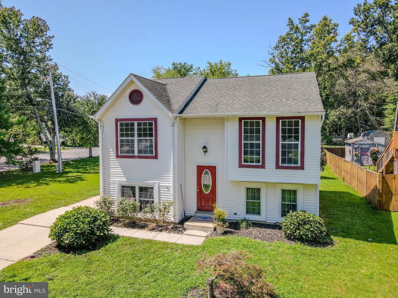 5518 Berkley Manor Lane - Photo 1