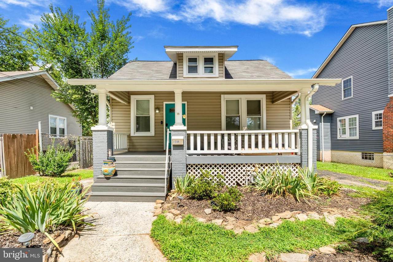4506 Tuckerman Street - Photo 1