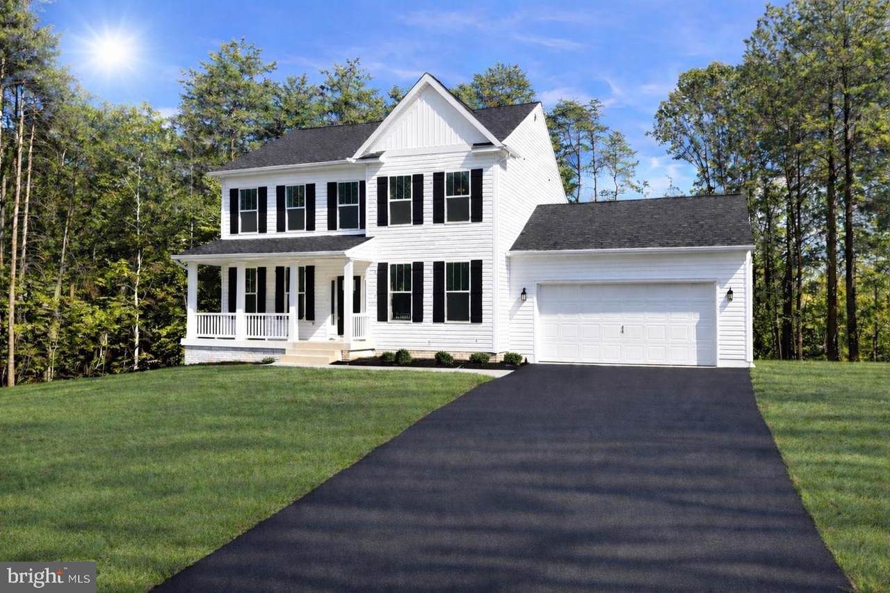 741 White Oak Road - Photo 1