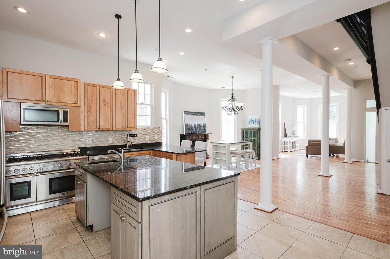 3635 Greenmount Avenue - Photo 1
