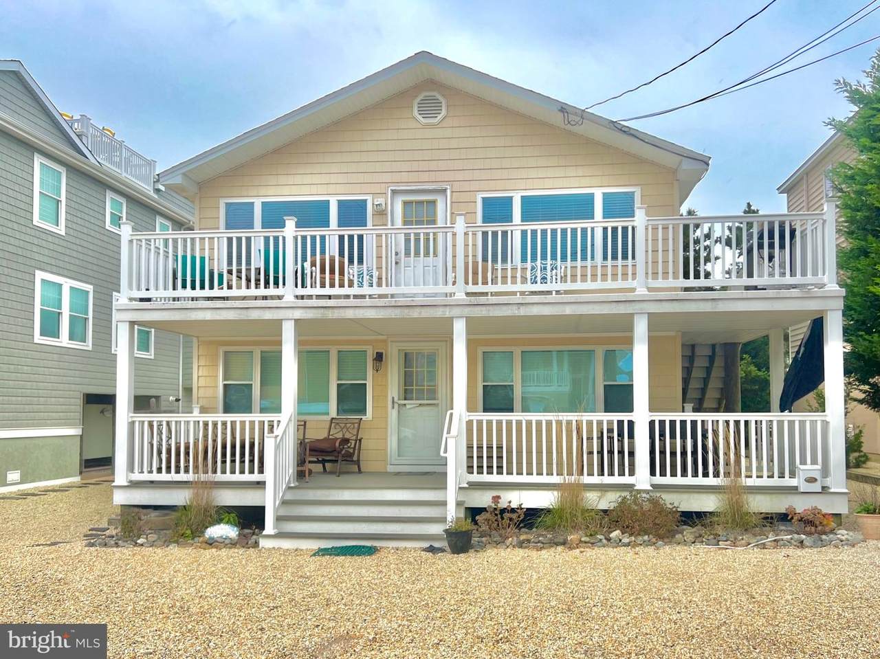 33 24TH Street - Photo 1