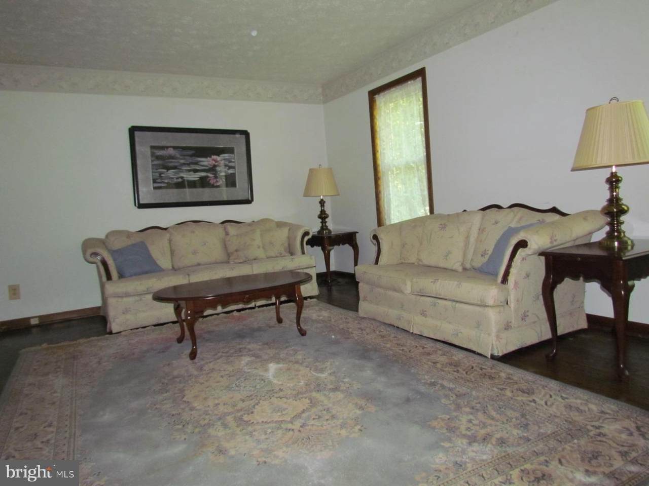 https://bt-photos.global.ssl.fastly.net/brightmls/1280_boomver_1_805288886190-2.jpg