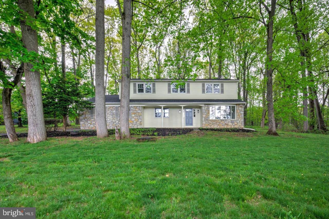 4928 Edgewood Road - Photo 1