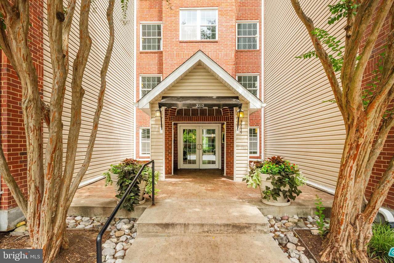 https://bt-photos.global.ssl.fastly.net/brightmls/1280_boomver_1_805290319128-2.jpg