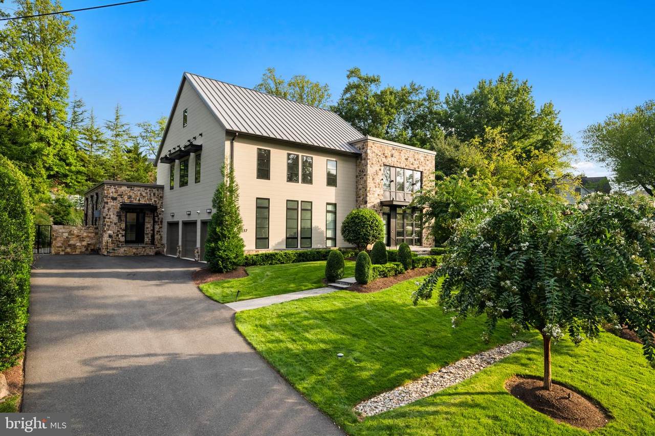 1137 Basil Road - Photo 1