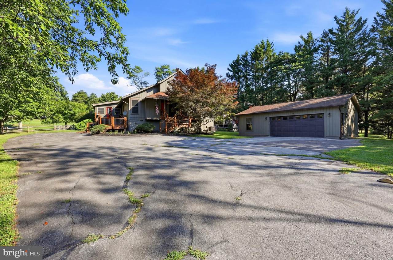598 Tecumseh Trail - Photo 1