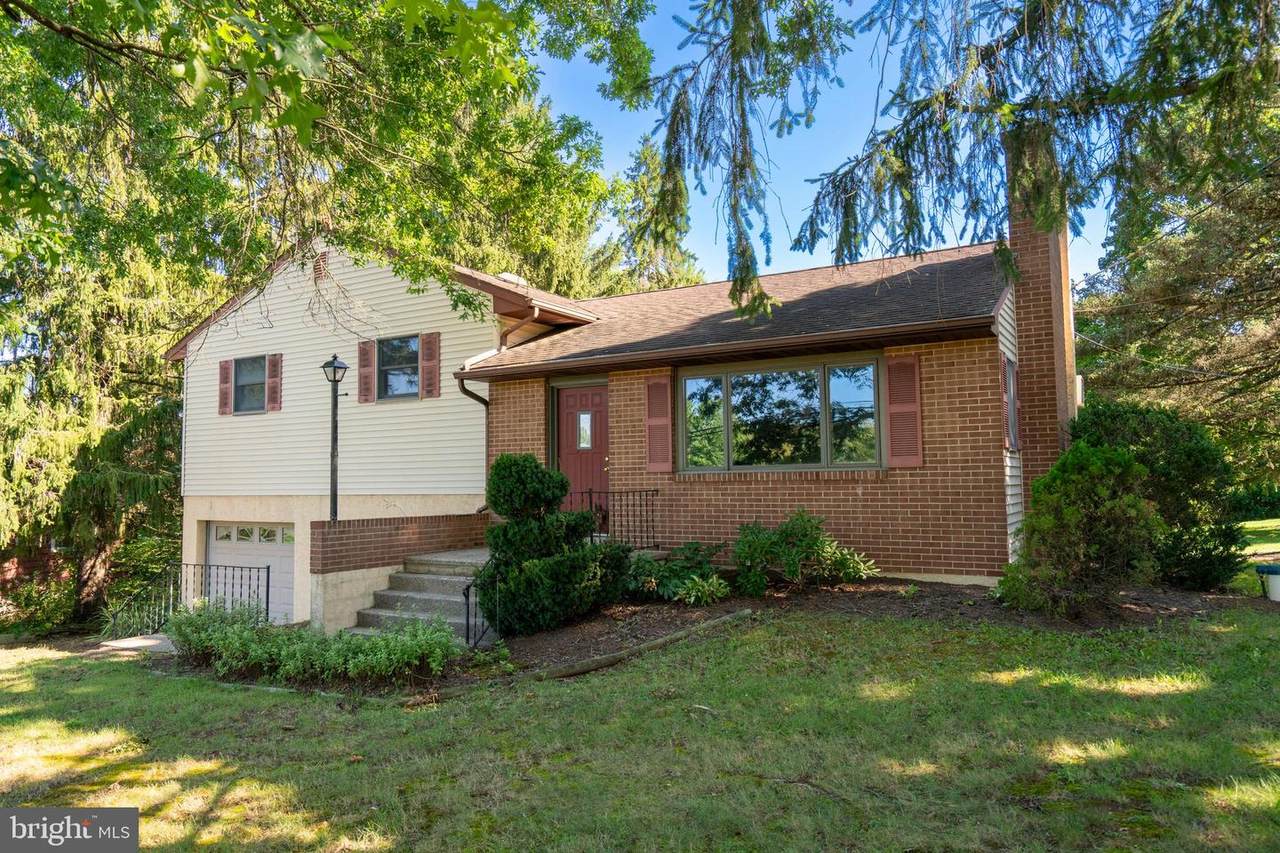 1121 Church Road - Photo 1