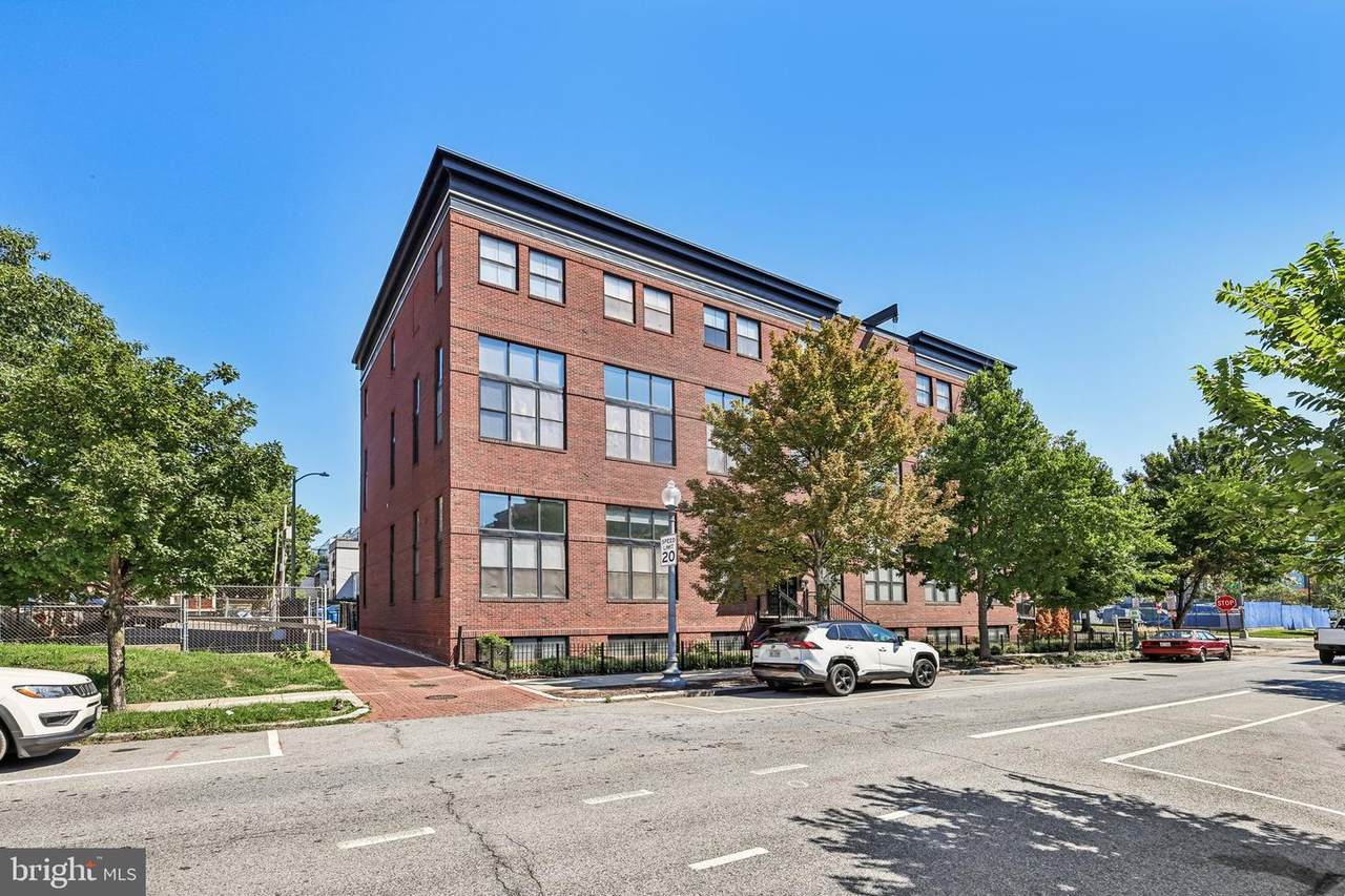 1111 W Street - Photo 1