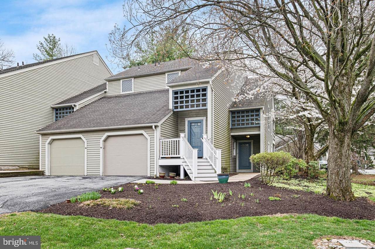 2001 Meadow Glen - Photo 1