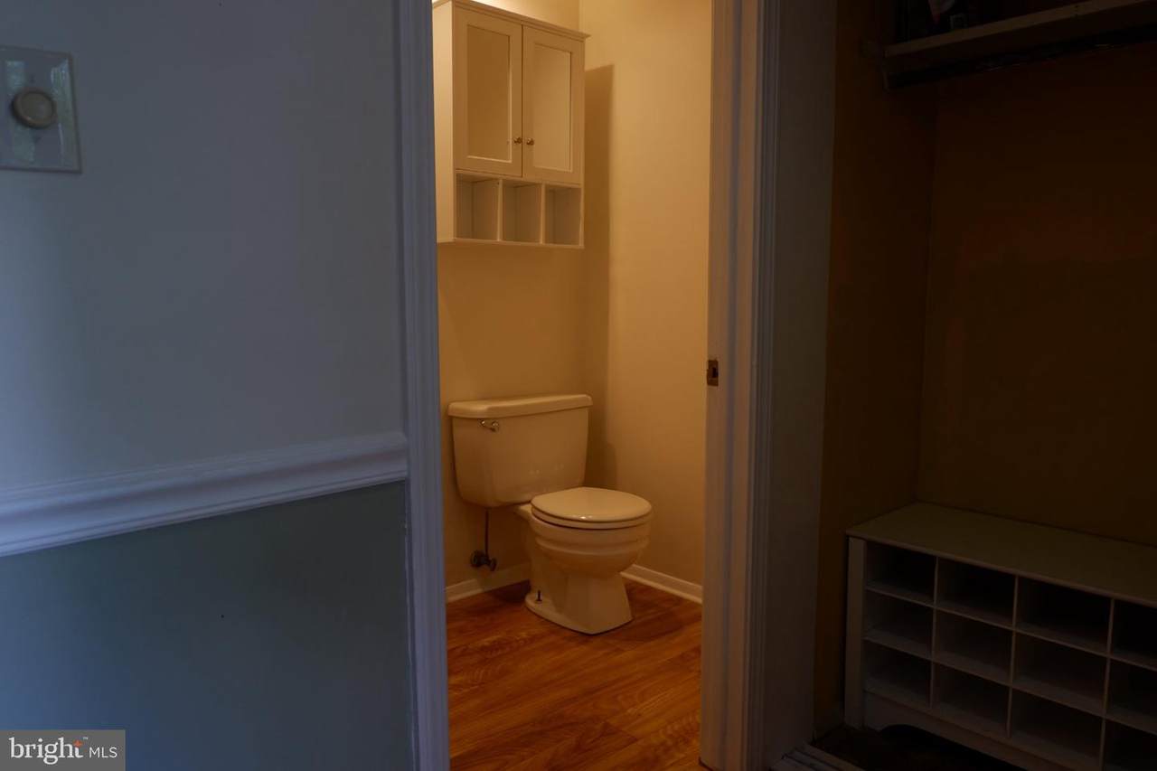 https://bt-photos.global.ssl.fastly.net/brightmls/1280_boomver_1_805296212450-2.jpg
