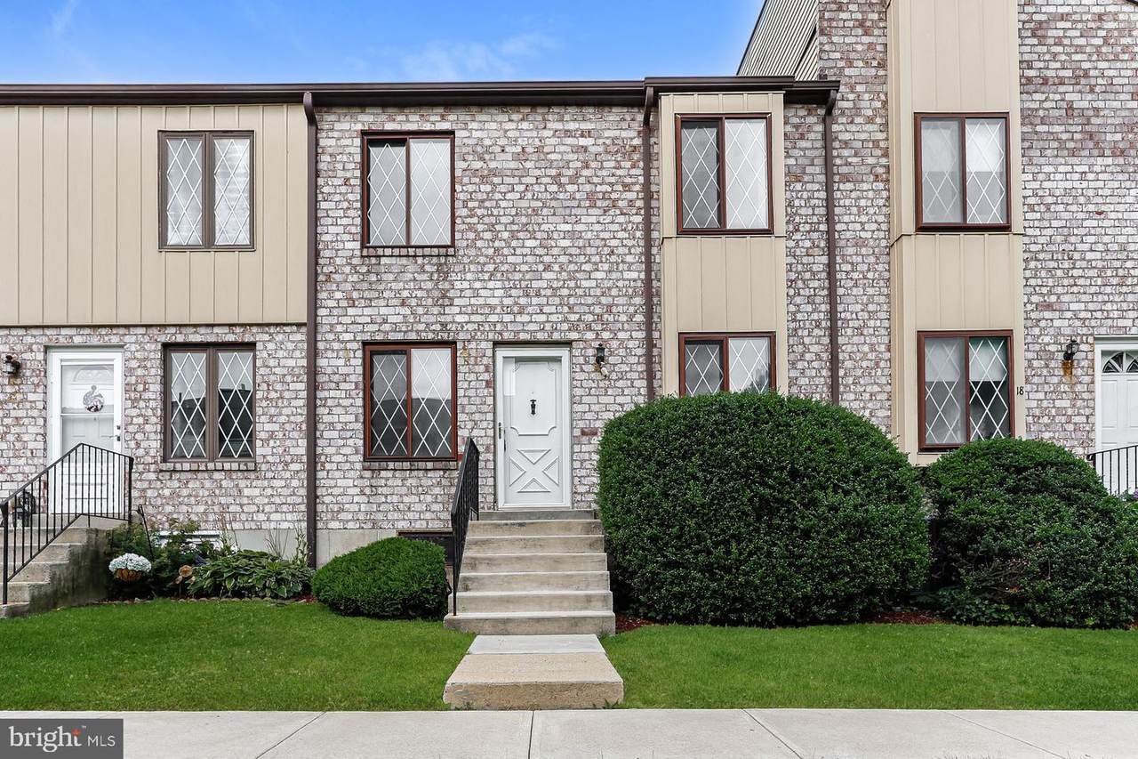 5200 Hilltop Drive - Photo 1