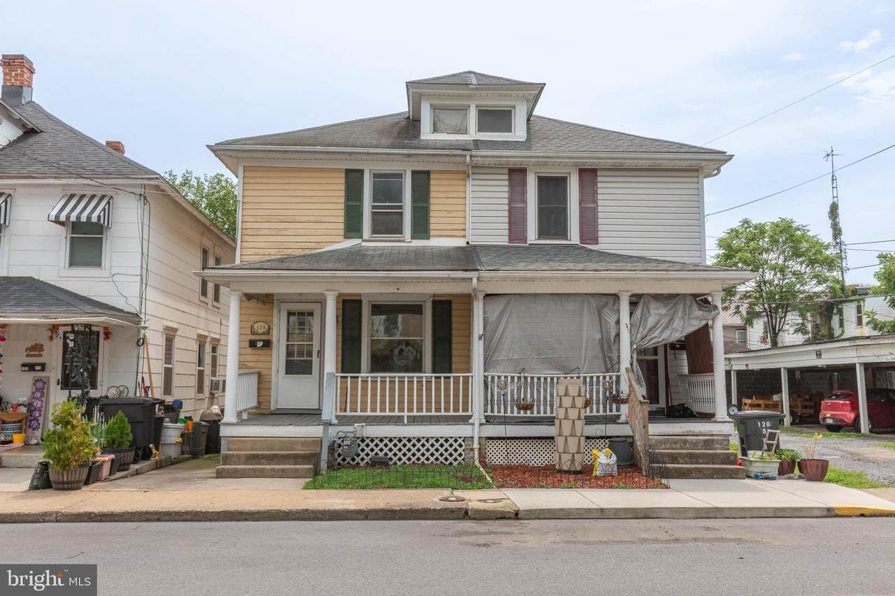 124 Kentucky Avenue - Photo 1