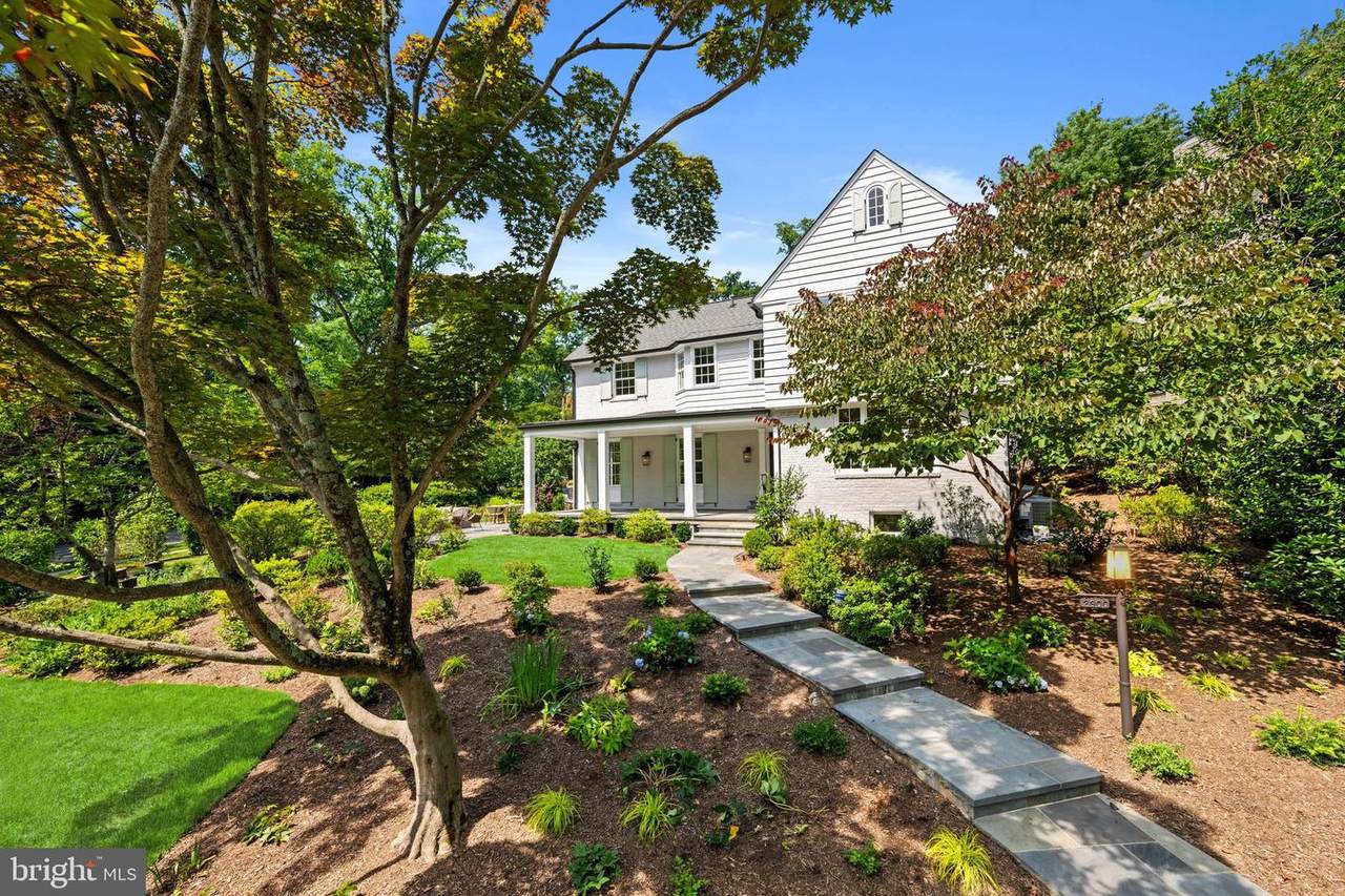 2900 Glover Drive - Photo 1