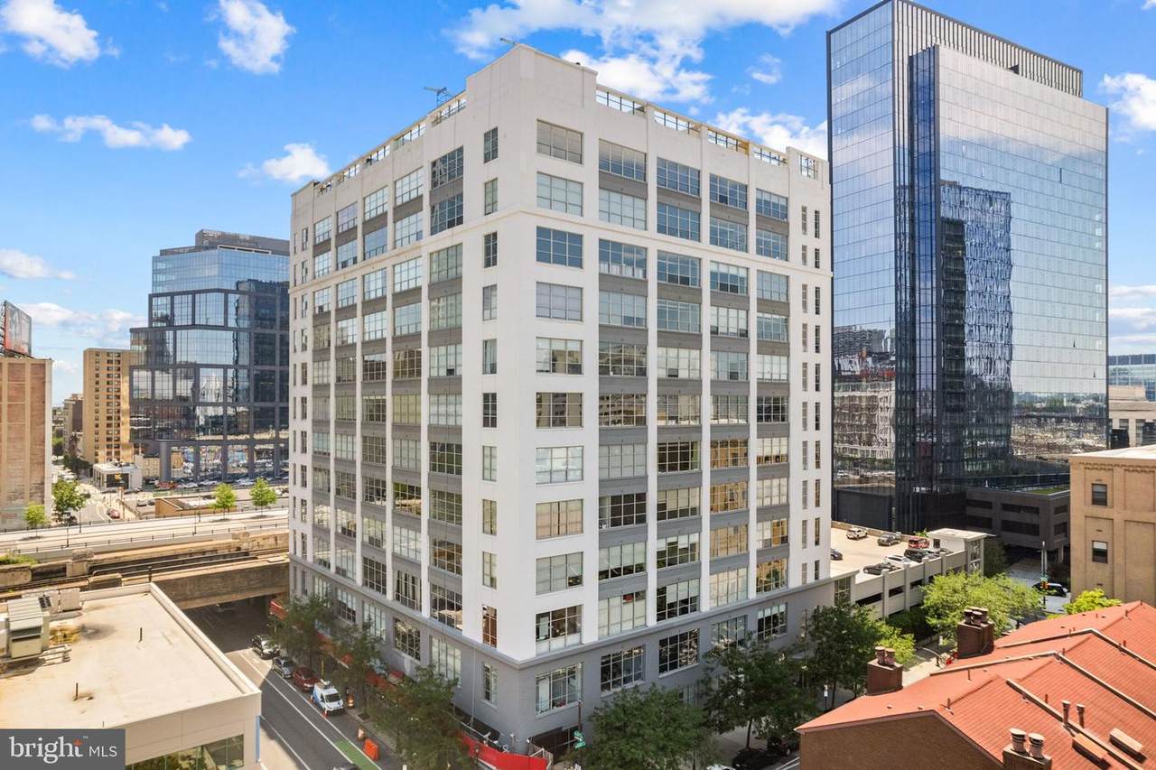 2200-28 Arch Street - Photo 1