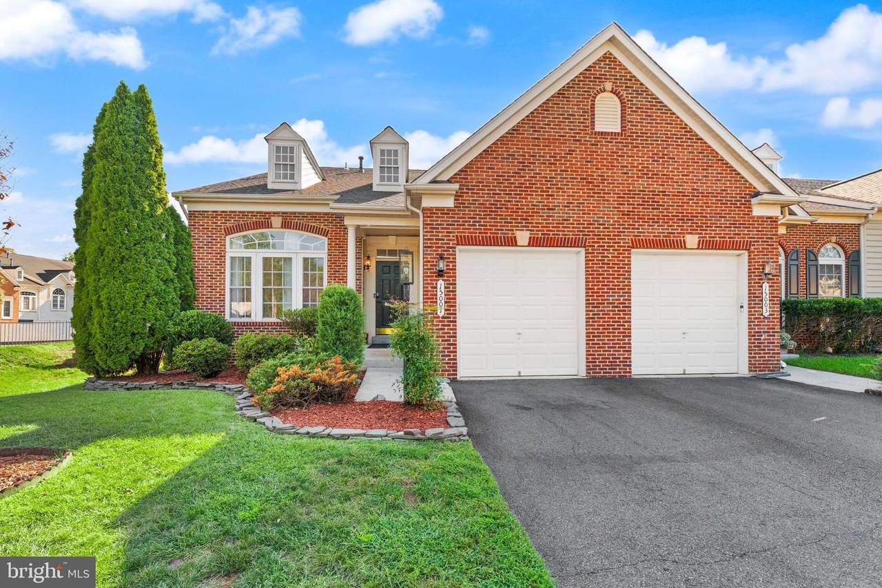 15001 Gaffney Circle - Photo 1