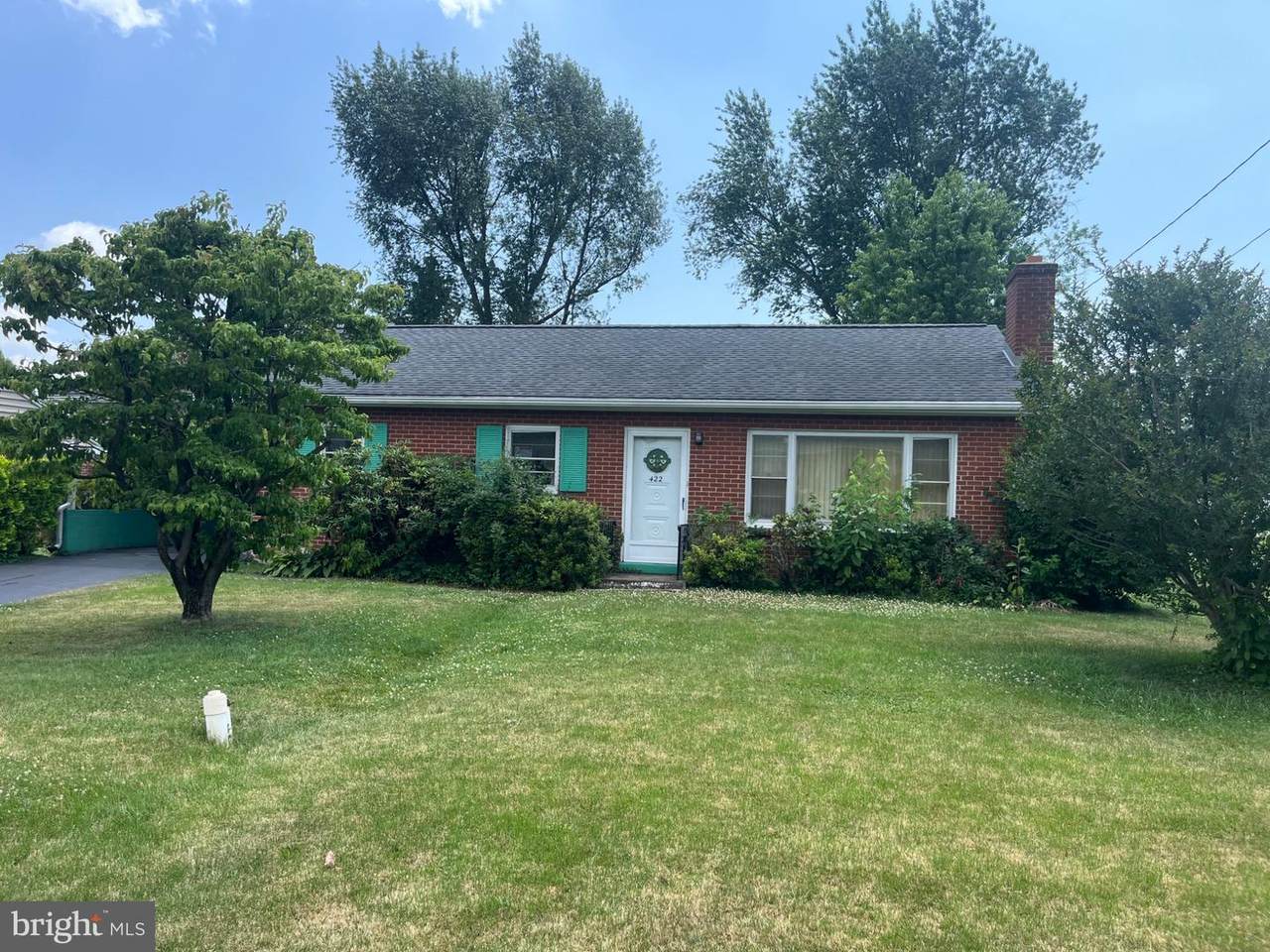 422 Redwood Drive - Photo 1