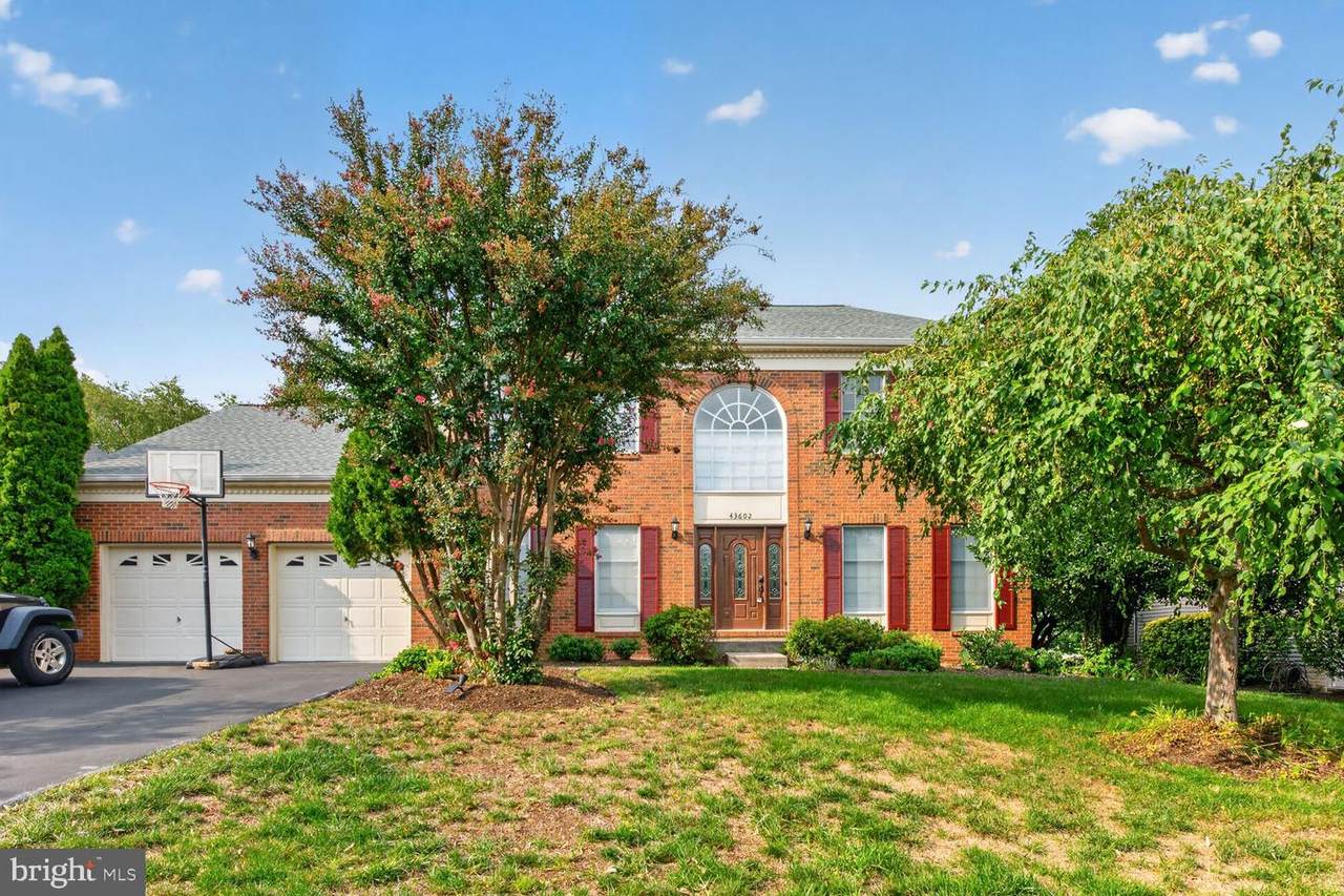 43602 Millay Court - Photo 1