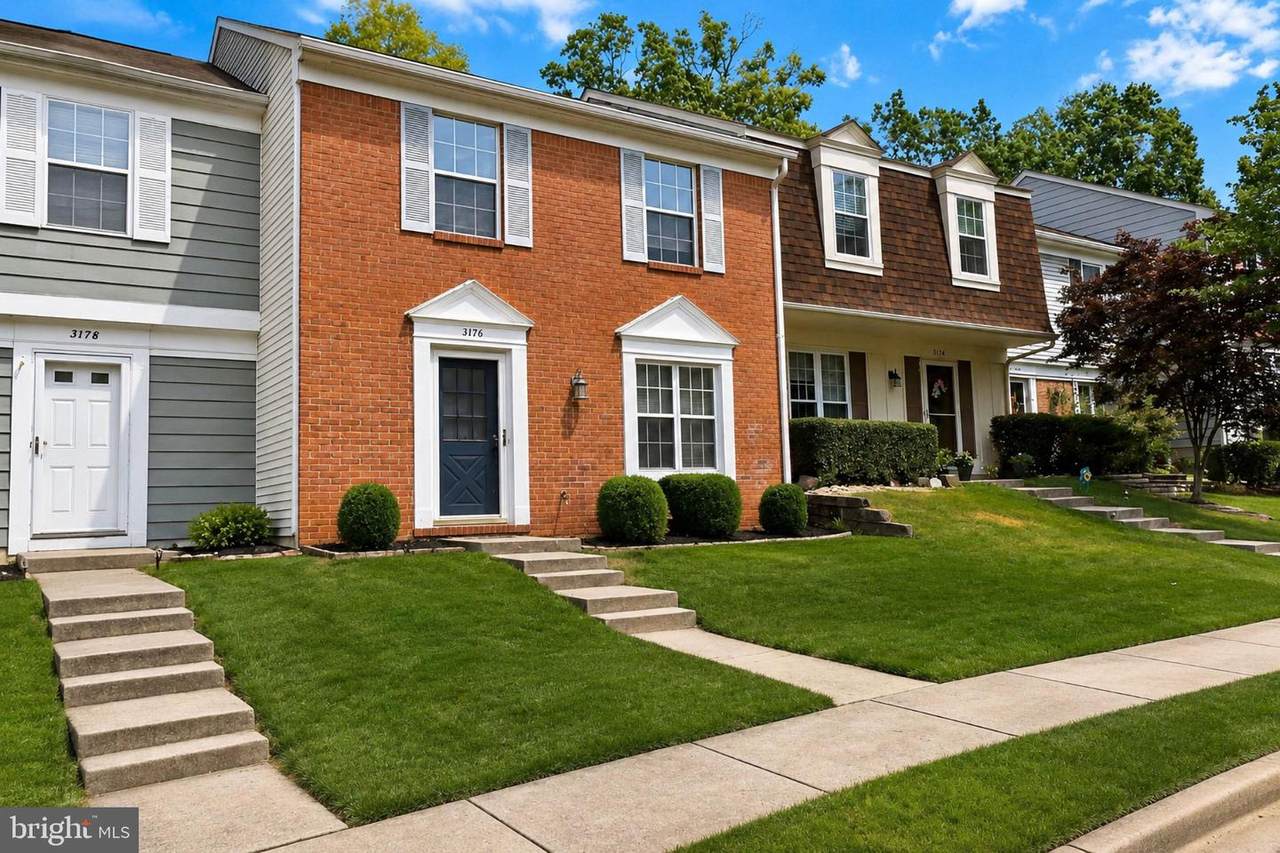 3176 Vanderbilt Court - Photo 1