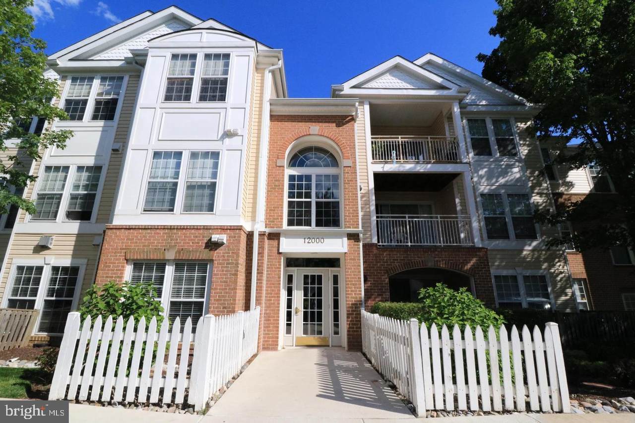 12000 Amber Ridge Circle - Photo 1