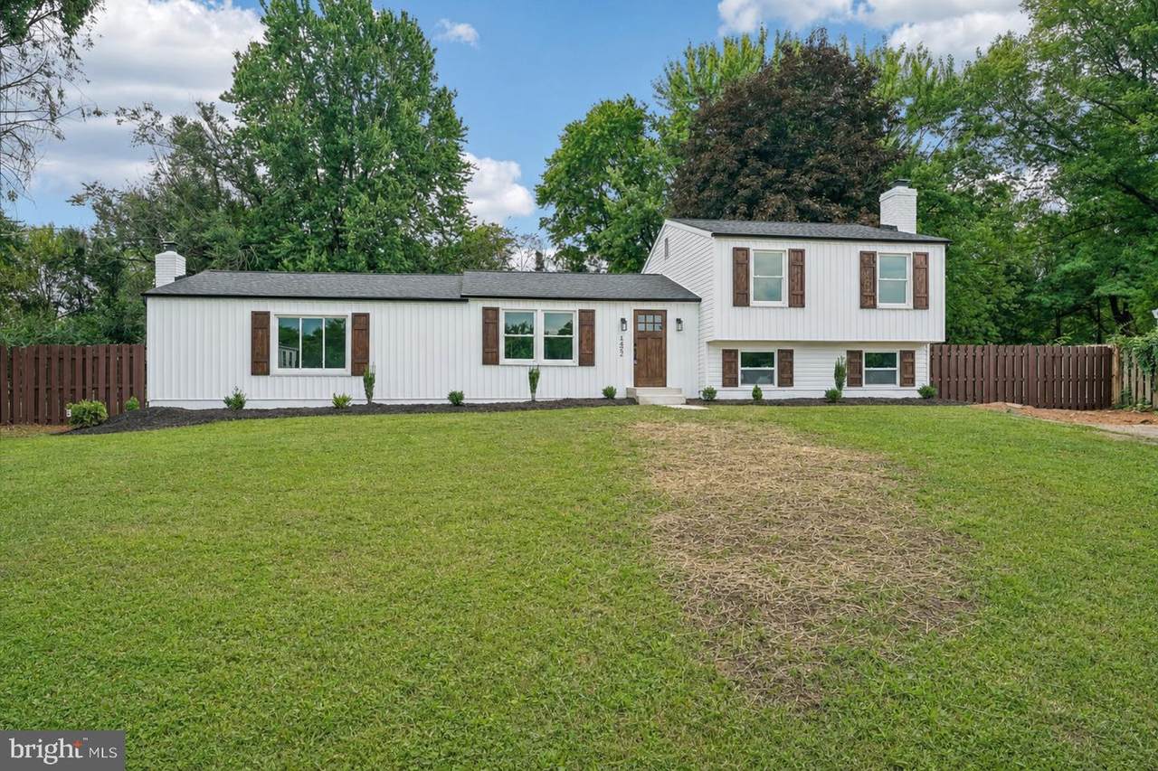 4492 Jade Court - Photo 1