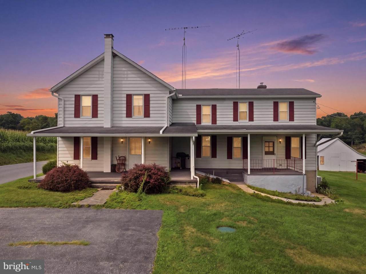 697 Shinham Road - Photo 1