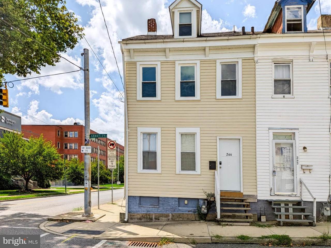 244 Grantley Street - Photo 1