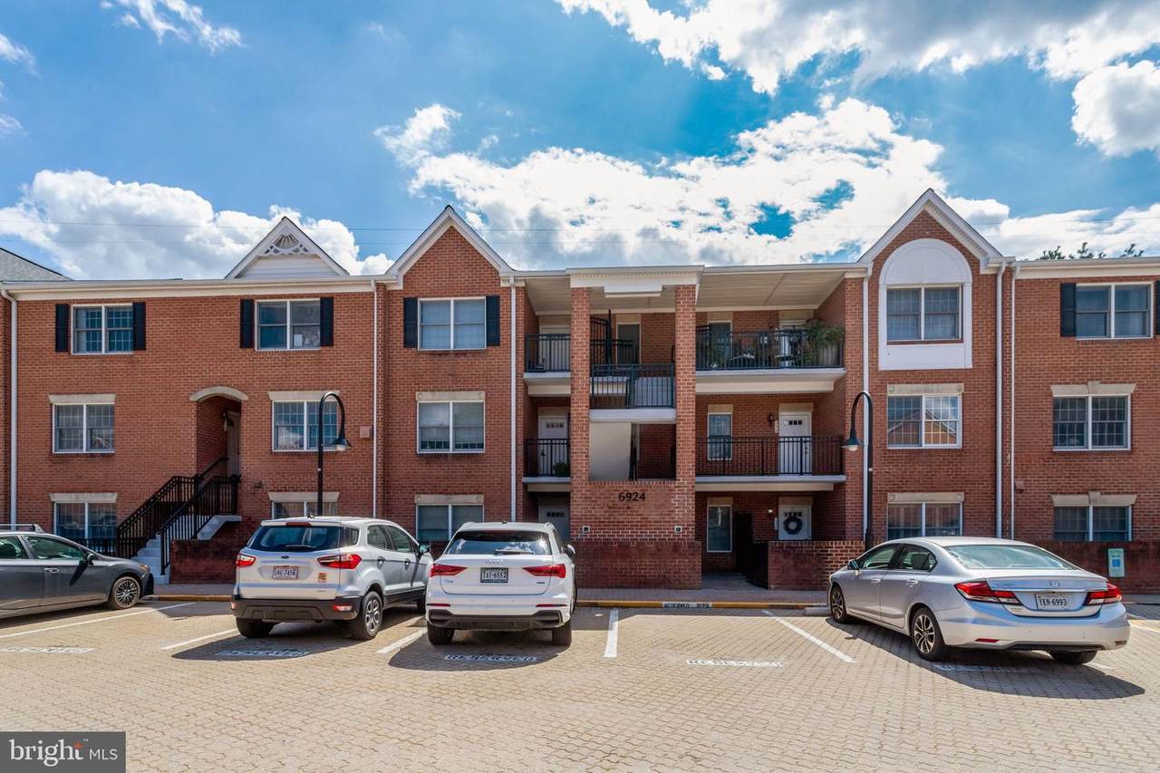 6924 Fairfax Drive - Photo 1