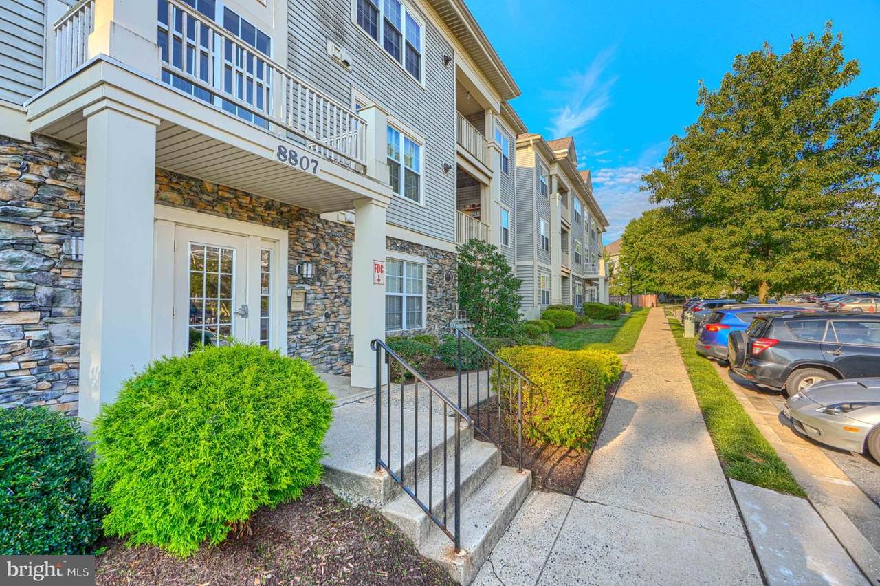 8807 Stone Ridge Circle - Photo 1